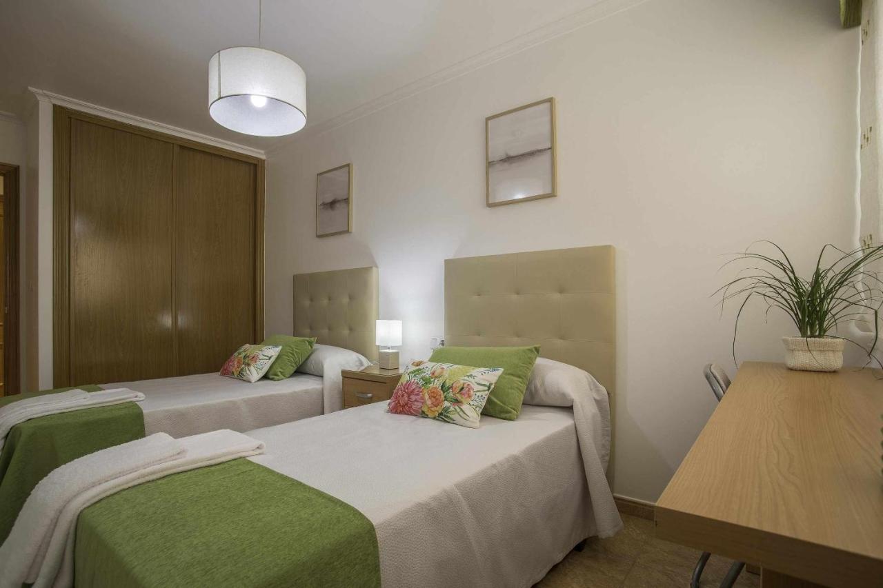Apartamento En Raxo Pontevedra Exterior foto