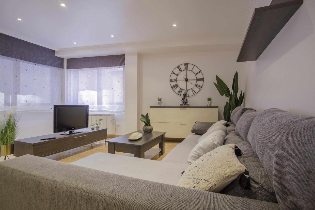 Apartamento En Raxo Pontevedra Exterior foto