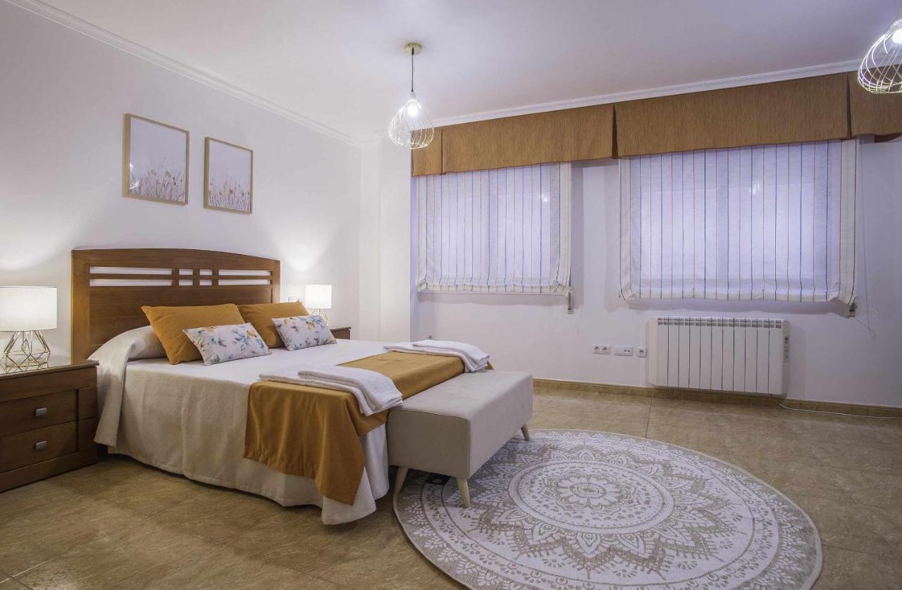 Apartamento En Raxo Pontevedra Exterior foto