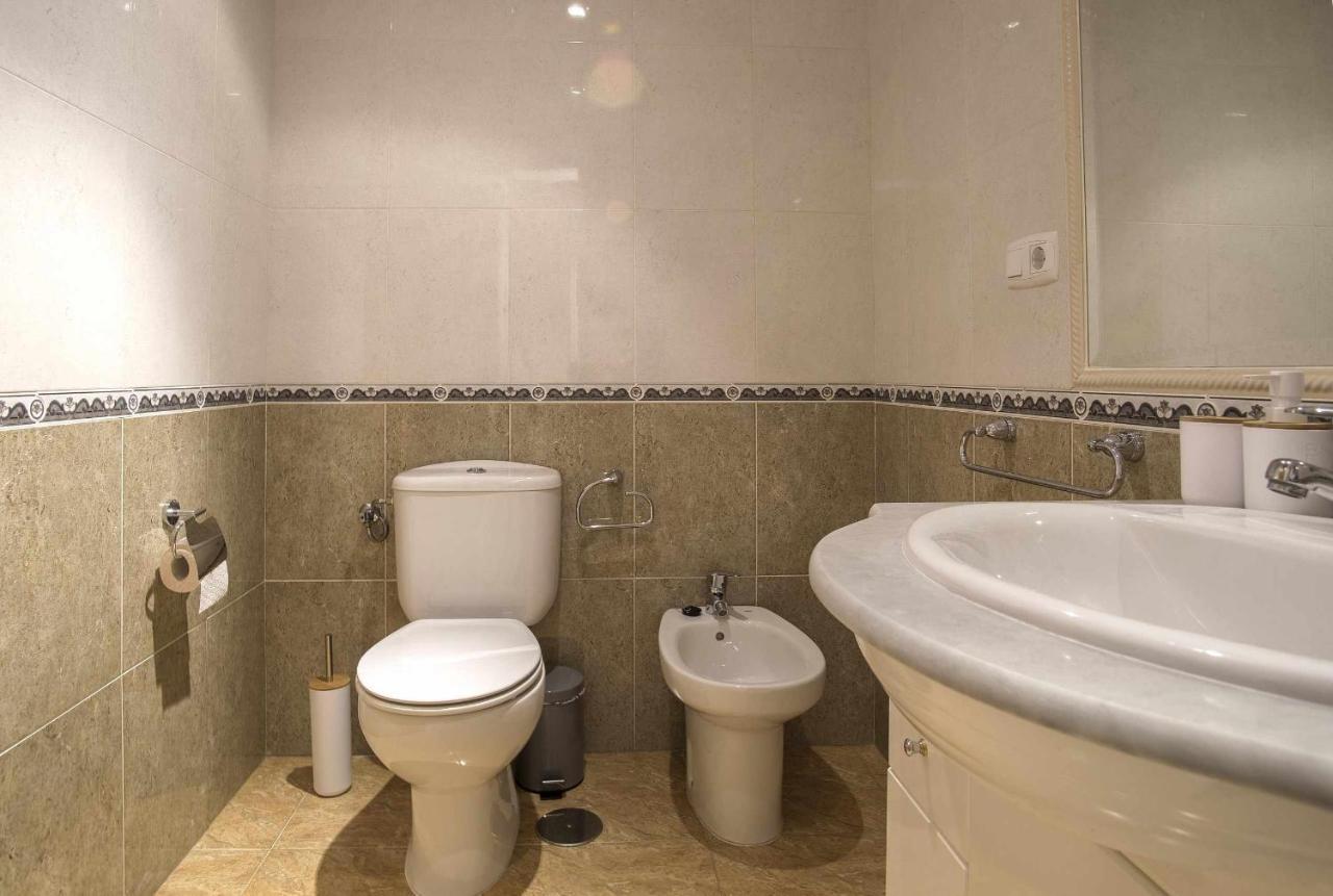 Apartamento En Raxo Pontevedra Exterior foto