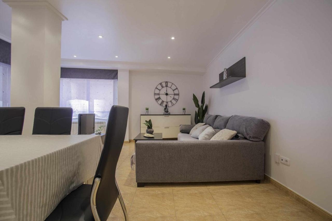 Apartamento En Raxo Pontevedra Exterior foto